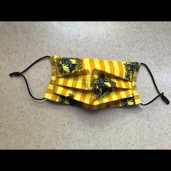 Harry Potter Hogwarts Houses face masks - Picture 2 of 8